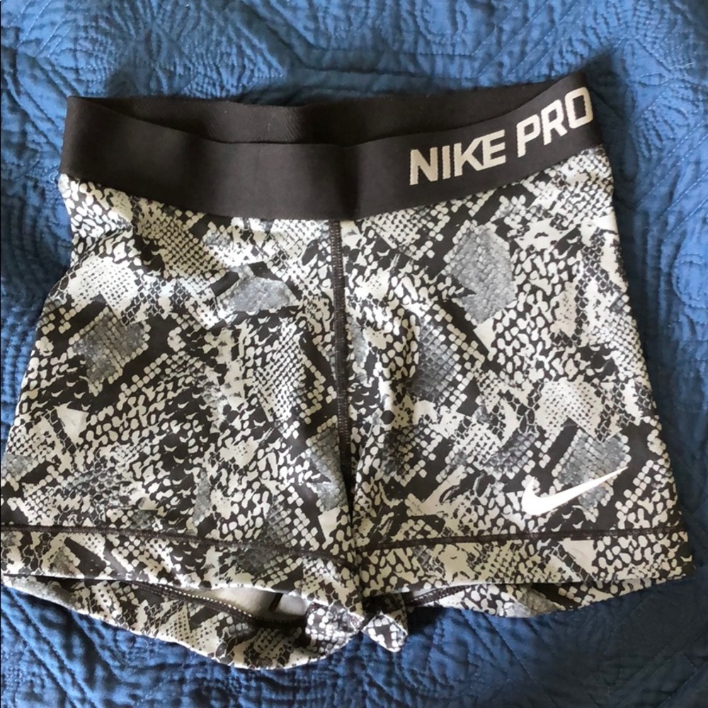 Nike Pro spandex